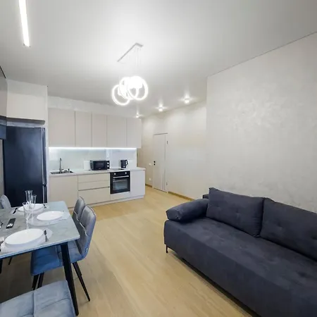 Flat * Odessa